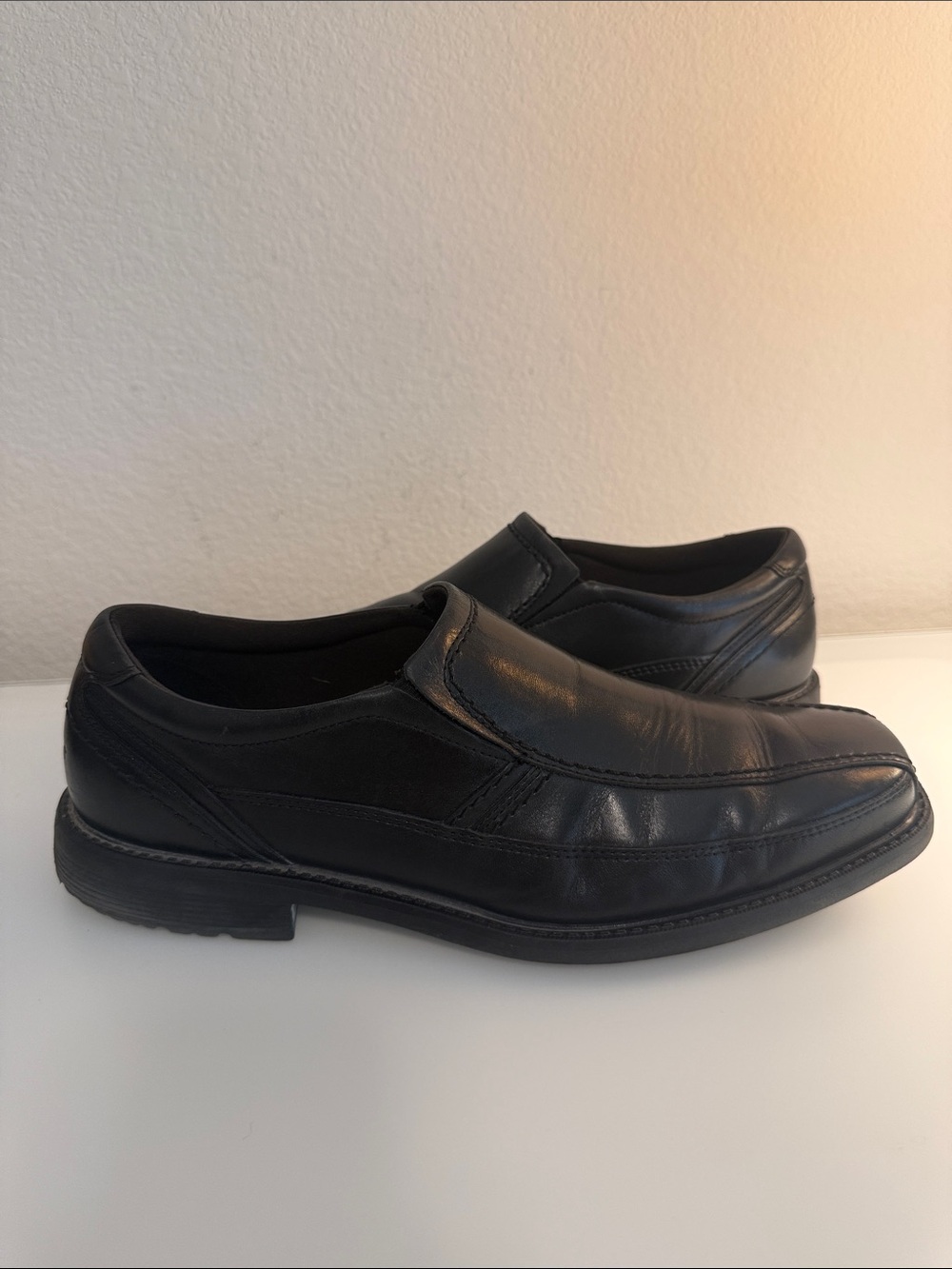 Rockport Men’s Walkability Adiprene by Adidas Black Leather Slip-On Loafers 10.5
